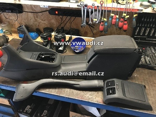 Konzola opěradla středová loketní opěrka VW Golf 6 5K Scirocco