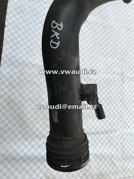 1K0 145 770D Golf 5 V Passat 3C B6 Octavia 2 . A3 Touran 1T   1KO 145 770D     tlaková hadice hadice plnicího vzduchu trubka roura vedení stlačeného vzduchu LLK intercooler chladič turba