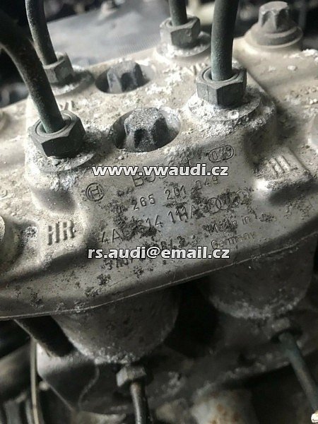 4AO 614 111A AUDI S4 100 C4 Bosch - 0265201049  0 265 201 049