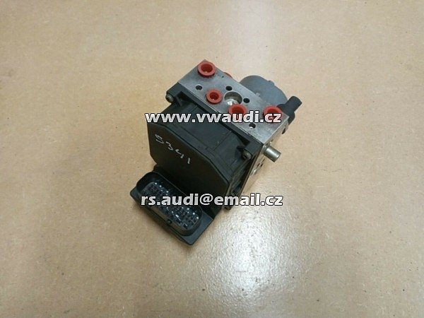Řídicí jednotka ABS A4 B6 8E BOSCH 0265225048 8E0614517 0265950011  - záruka 