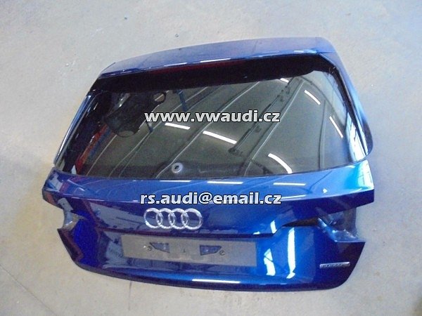 8W9 827 025 B  Audi A4 8W B9 zadní víko páté dveře Avant kombi  LX5Q 8W9827025B 