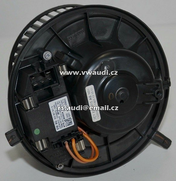 3C1 820 015AB Motor ventilátoru VW Tiguan 5N Touran Passat Denso 3C1820015AB 3C0907521G