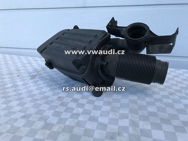 1K0 129 601 Vzduchový filtr box vzduchového filtru Škoda Octavia II 1Z Superb 3T Yeti 5L 1,4TSI CAXA