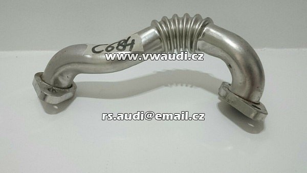 03L 131 521 Q VW Golf TDI recirkulační potrubí výfukových plynů EGR O3L131521Q