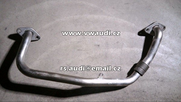 03G 131 521A Trubka pro recirkulaci výfukových plynů O3G131521A Touran 2.0 TDI DPF