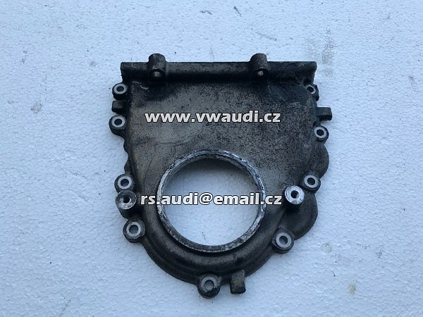 059 109 129 E  2005 Kryt motoru rozvodového řetězu VW Touareg 3.0 V6 Tdi 059109129E