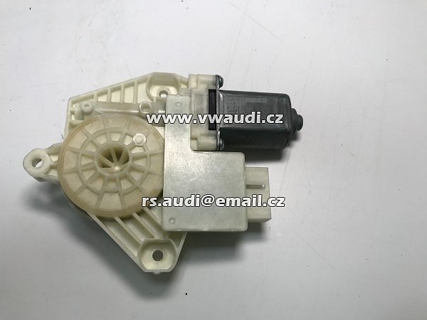 5Q4 959 811 A Zvedák okna motor zadní vzadu vlevo 5Q4 .959.811.A VW GOLF VII 7 2015  levý 