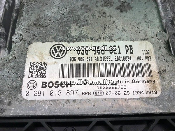 03G 906 021 PB  Řídicí jednotka motoru VW Passat B6 BLS 1.9TDI BOSCH 0281013897 