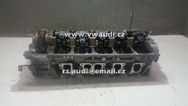 VW TOUAREG 7L 5.0 V10 TDI AYH HLAVA VÁLCŮ LEVÁ Vačkový hřídel R  070103373A