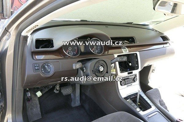 Kokpit palubní desky VW Passat 3C B7  2011 12 13 14 - s airbagem - HNĚDÝ