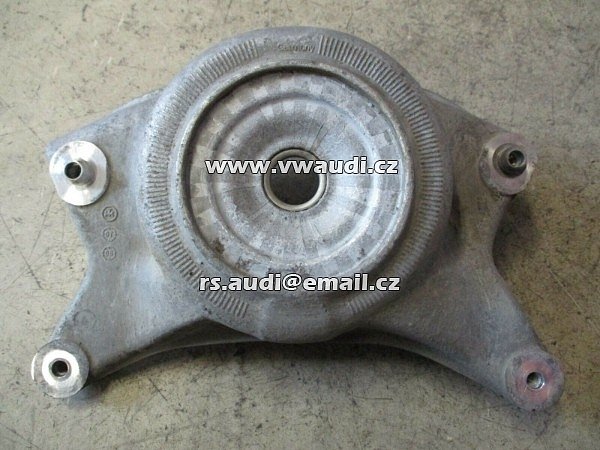 8R0 412 383 držák na lichoběžníkové rameno Audi A4 8K A5 8T Q5 8R 