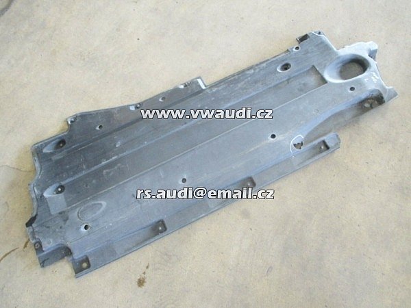 4F0 825 207 C AUDI A6 4F  ochrana obložení podvozku plast pod motor ochrana motoroveho prostoru