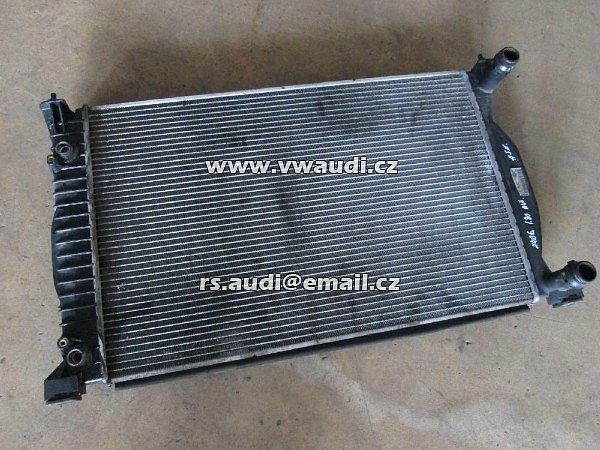 8E0 121 251 L  chladič Audi A4 B6 8E 1.8T 2.0 chladič 8E0  automat.