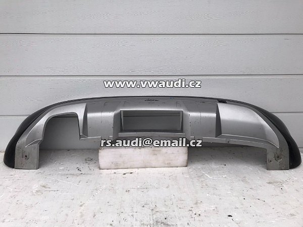 81A 807 323  Audi Q2 81A z roku 2016    nárazník zadní difuzor spoiler 