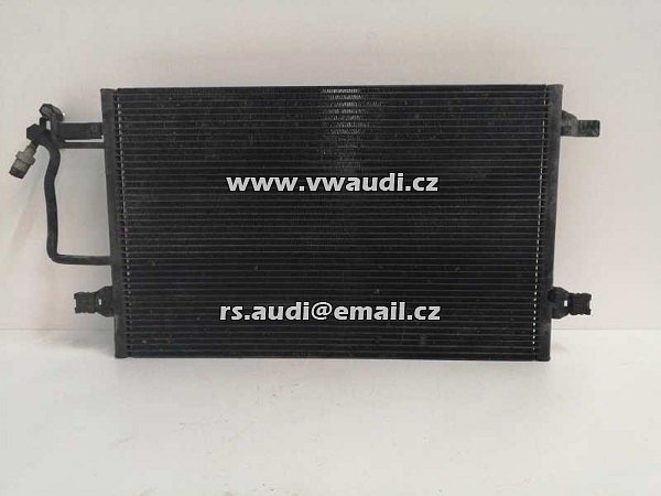  4D0 260 401 A  Audi A8 S8 D2 4D 2001 chladič klimatizace 4D0260401A diesel 165kW