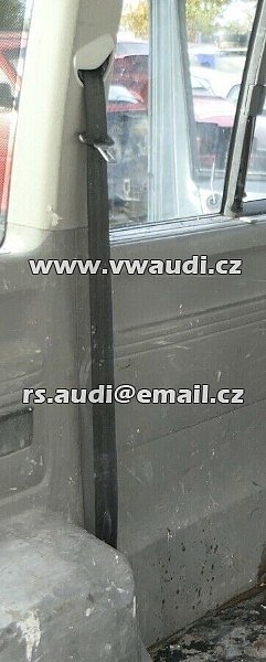 7H9 857 811 A  VW T5 pás zadní levý Multivan 1. řada sedadel Caravelle