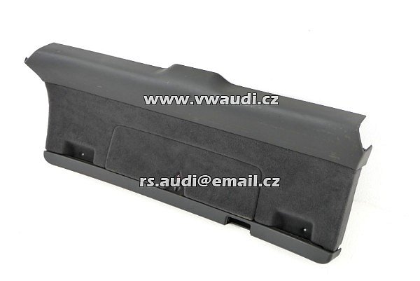 8E9 867 979 C Audi A4 8E B7 B6 Avant obložení Kufru dveře páté