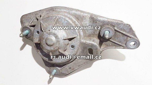 4D0 412 392 C  4D0412392E Audi A8/S8 D2 vzpěra