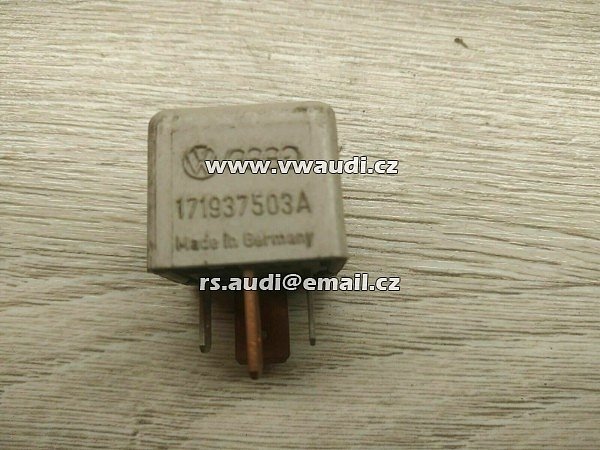 171 937 503 A VW Seat Škoda Audi relé relais 17 relé 