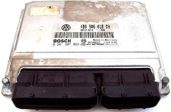 4B0 906 018 DH  Řídící jednotka motoru ECU PASSAT 2003 AWT AEB 1,8 T