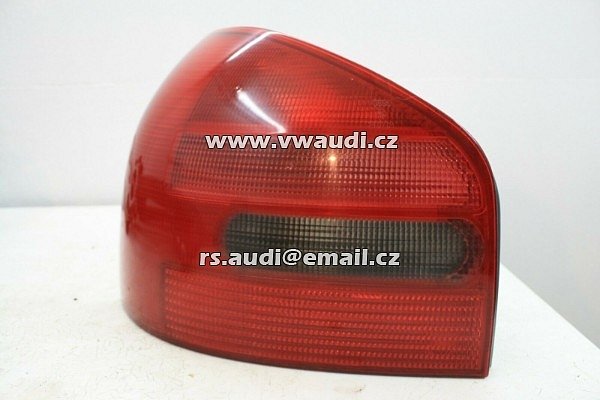  8L0 945 095 A  Audi A3 8L zadní světlo zadní světlo zadní světlo originál 8L0945095A levé