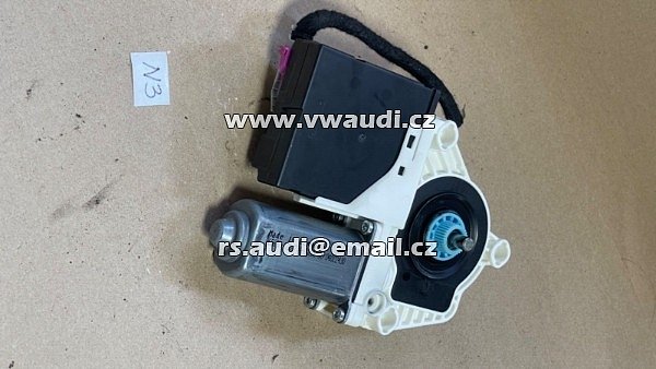 3C0 959 793 C  MOTOR OKNA ŘIDIČE LEVÝ PŘEDNÍ VW GOLF VI  MK6 COMBI 09-12