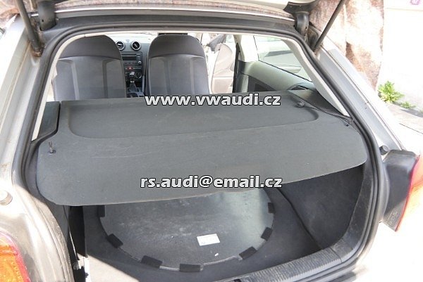 Audi A3 8P kryt kufru zadní 2/3dveřová černá 