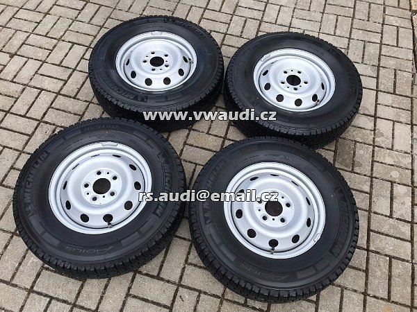 Pneu Michelin Agilis Camping 225 75 R16CP 116Q