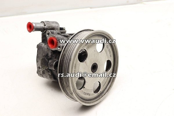 8K0 145 153 F Hydraulické čerpadlo posilovače řízení Audi A4 A5 2008-2015