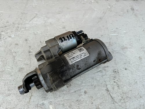 Starter Spouštěč motoru  Audi A6 4G A5 A4 2,0 TDI Diesel CNH CNHA