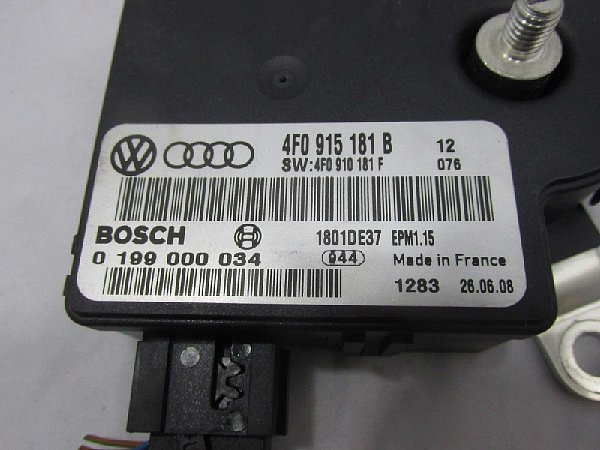 Řídící jednotka kontroly baterie Audi A6  4F0 915 181B