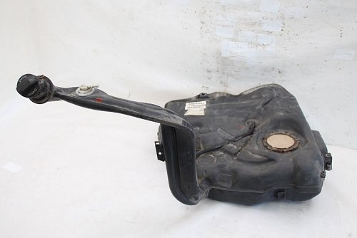 NÁDRŽ DIESEL 1K0 201 060 GN   Audi A3 Sportback 1,9 TDI 2007 8PAAJ4