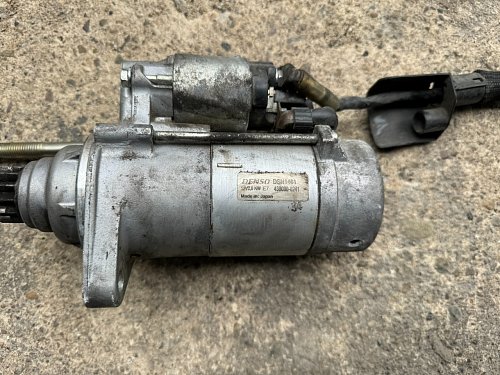 VW Sharan 7N 2012 02M 911 024 G 2,2KW VALEO starter 02M 911 024 CX spoustec motoru