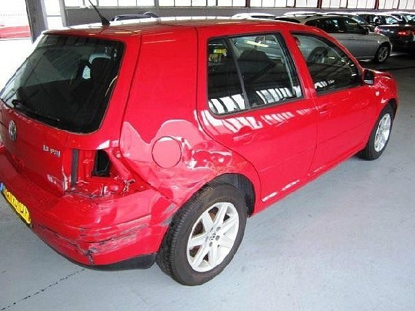 GOLF IV 1,9 TDi  na náhradní díly