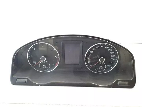 VW T5 2.0TDI přístrojovka tachometr 7E0920870N  2014