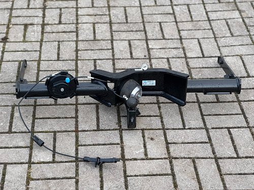 VW Spotrsvan 2020 Elektrické tažné zařízení originál výklopné výkyvné originál