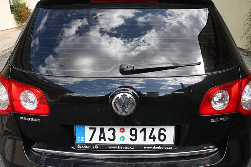 1K6 955 711 C motorek steracu zadní sklo okno  VW Passat B6 3C
