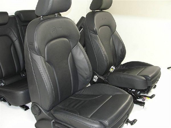 Audi Q5 S-Line kožené sedačky , kožený interier, kompletní