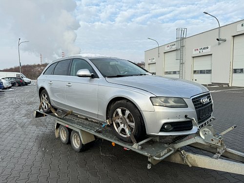 03L 906 022 C ridici jednotka vznetov.motoru  prev automat  CAGA motor  Audi A4 B8 2009 2,0 TDI 8K Avant Kombi 8
