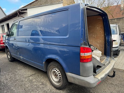 7E0 831 055 G dvere LEVÉ řidič  VW T5 Transporter 2008  kód barvy LL5M MODRA NAVY BLAU