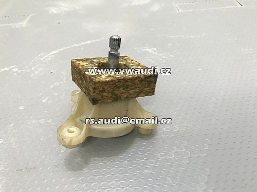7H0 837 729 BA spoustec skla pro vozidla s manualnimi okennimi klickami VW T5 Transporter 2008 96 kW  TDI BNZ