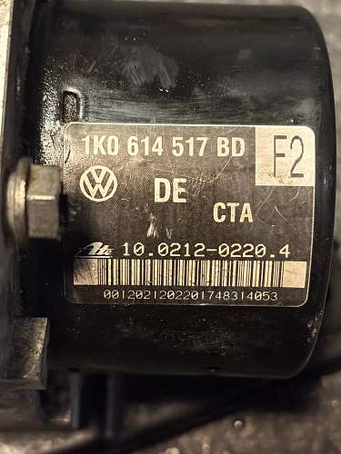 1K0 614 517 BD BEF Agregát ABS s řídicí jednotkou 1K0 907 379 CD VW Golf 5 6 V VI