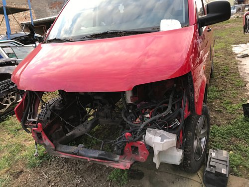 výfuk zadní část VW T5