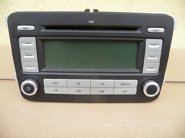 1K0 035 186AD VW RÁDIO - RCD 300 MP3 Radio/CD/Stereo