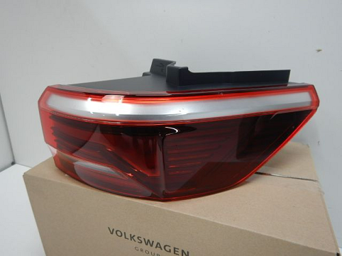 zadní světlo VW T7 zadní pravé   ztmavené 7T0945096C 7T0945096E