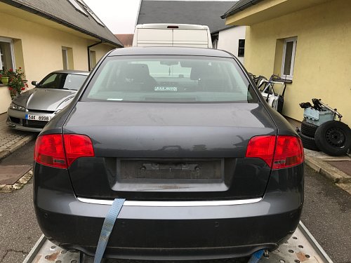 Audi A4 B6,5 B7 B6 SEDAN Zadní sklo okno 8E5 845 501 N zadni sklo zesilovac antenni  pripojeni  LIMUZÍNA SALON
