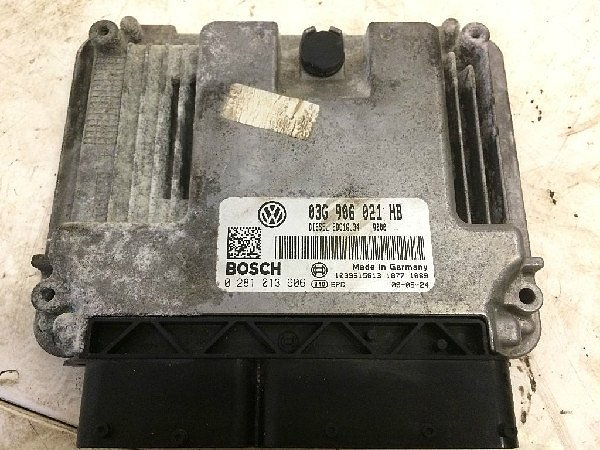 3G 906 021 HB    VW  Řídící jednotka motoru ECU