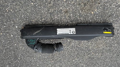 Vzduchové potrubí na předním nosiči zámku originál VW Audi Seat Škoda 5Q0129254H