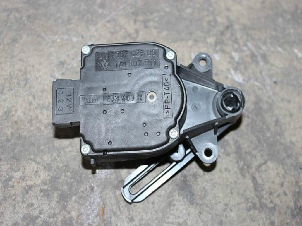 1J0 907 511 VW Beetle, Bora, Golf, Lupo, Passat Servomotor motorek nastavení klapky topení / klimatizace