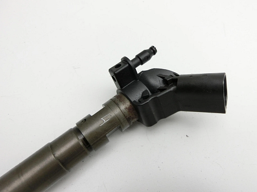Vstřikovač Audi VW 3.0 TDI 059130277CD 0445117022 BOSCH 059130277EJ
